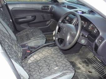 Nissan AD Van
