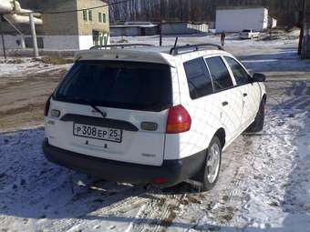 2000 Nissan AD Van