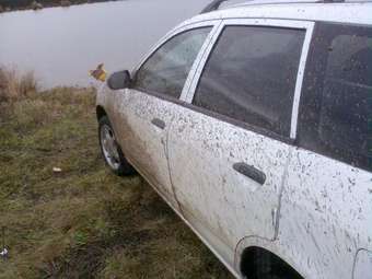 Nissan AD Van