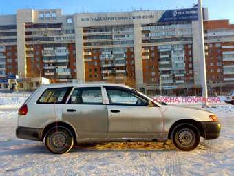 2000 Nissan AD Van Pictures