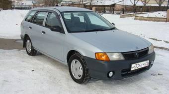 2000 Nissan AD Van Pictures