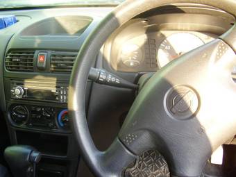 2000 Nissan AD Van Pics