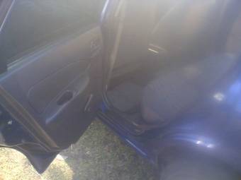 2000 Nissan AD Van Pictures