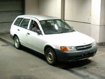 2001 Nissan AD Van