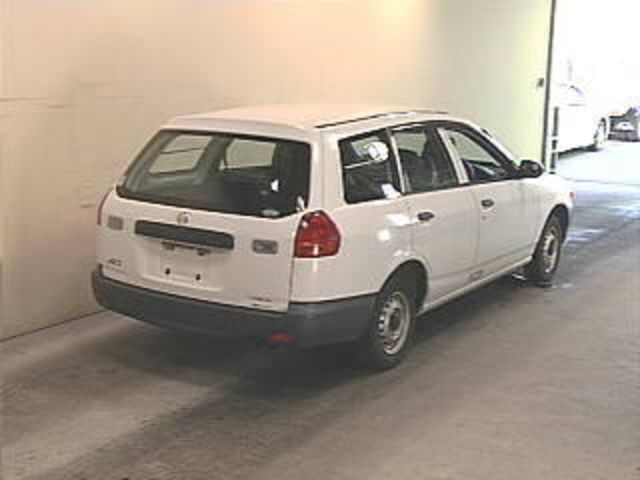 2001 Nissan AD Van