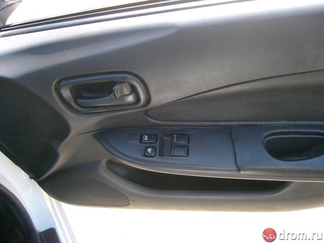 2001 Nissan AD Van