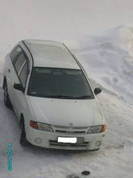 2001 Nissan AD Van Pictures