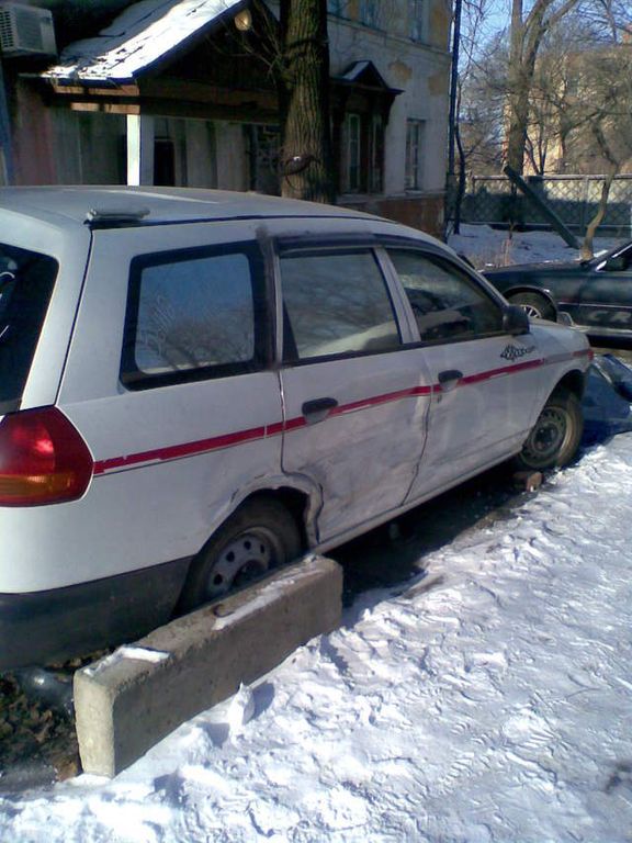 2002 Nissan AD Van