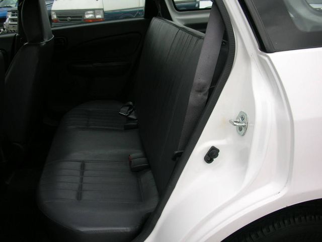 2002 Nissan AD Van