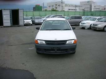 2002 Nissan AD Van Pictures