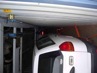 2002 Nissan AD Van Pics