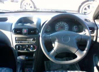 2002 Nissan AD Van Photos