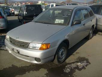 2002 Nissan AD Van Pics