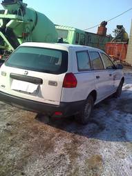 2002 Nissan AD Van Pictures
