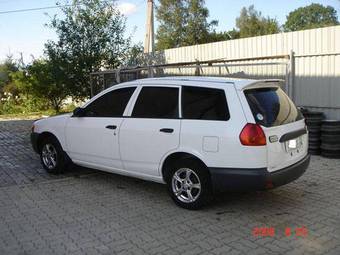 2002 Nissan AD Van Photos