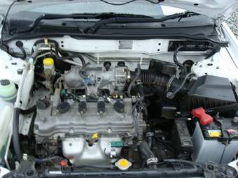 2002 Nissan AD Van Photos
