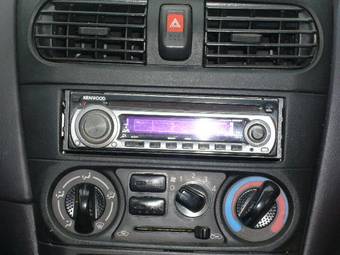 2002 Nissan AD Van Photos