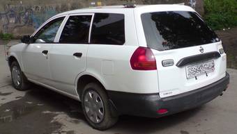 2002 Nissan AD Van Photos