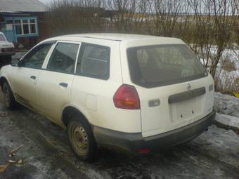 2002 Nissan AD Van Pictures