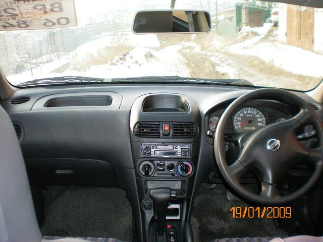 2003 Nissan AD Van