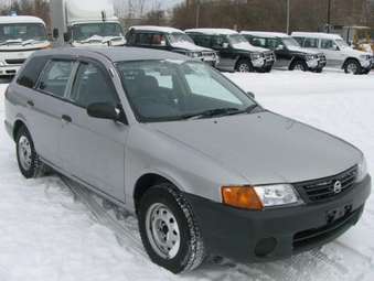 2003 Nissan AD Van Pics