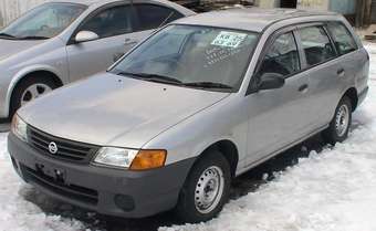 2003 Nissan AD Van Pictures