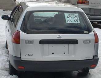 2003 Nissan AD Van Pics