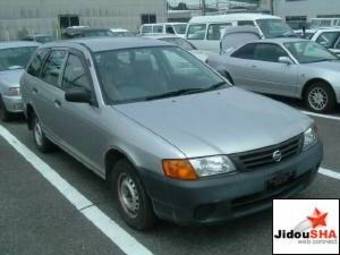2003 Nissan AD Van Pics