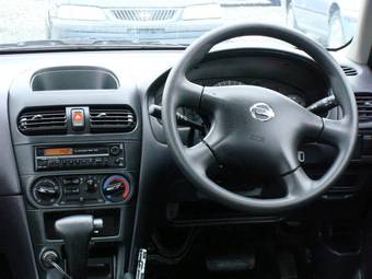2003 Nissan AD Van Photos