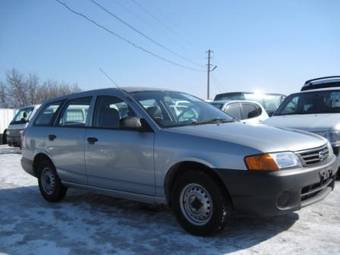 2003 Nissan AD Van Pictures