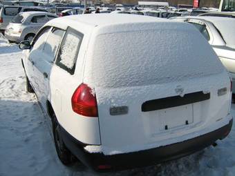 2003 Nissan AD Van Pictures