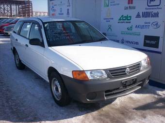 2003 Nissan AD Van Pictures