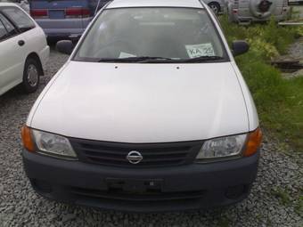 2003 Nissan AD Van Pictures