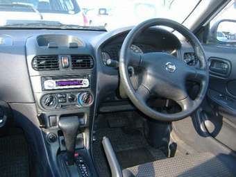 2004 Nissan AD Van Pics