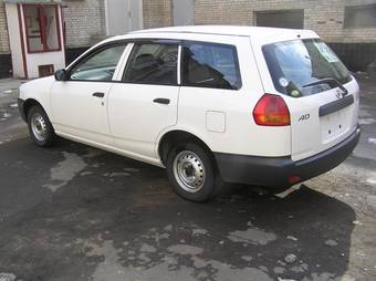 2004 Nissan AD Van Pictures