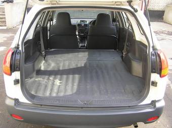 2004 Nissan AD Van Pics