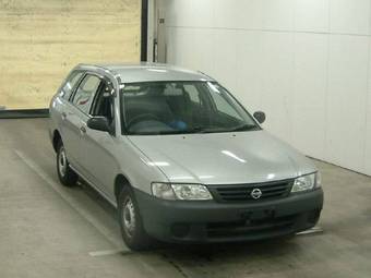 2004 Nissan AD Van Pictures