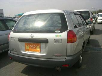 2004 Nissan AD Van Pictures