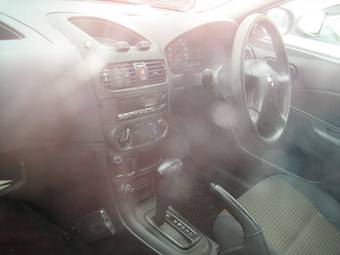 2004 Nissan AD Van Images