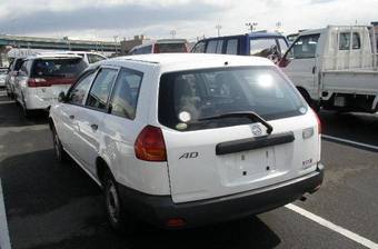2004 Nissan AD Van Photos