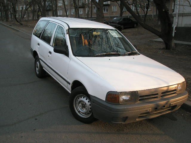 1997 Nissan AD Wagon