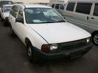 1998 Nissan AD Wagon