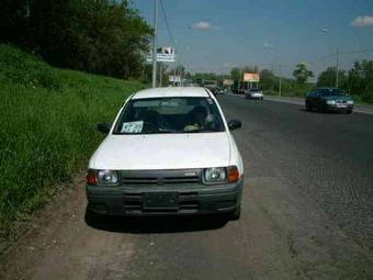 1998 Nissan AD Wagon