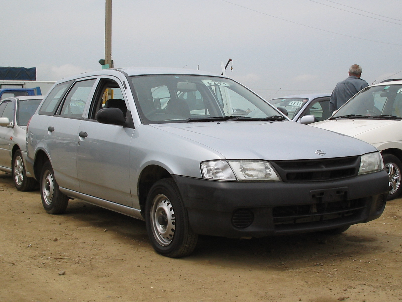 1999 Nissan AD Wagon