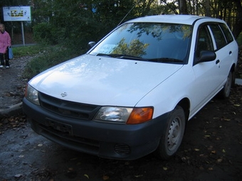 1999 Nissan AD Wagon