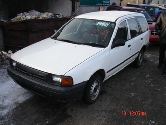 1999 Nissan AD Wagon
