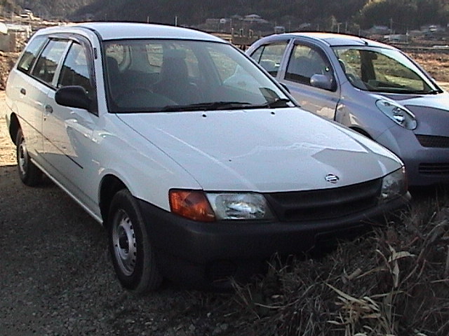 1999 Nissan AD Wagon