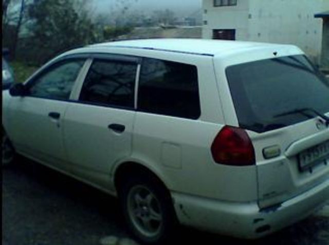 1999 Nissan AD Wagon