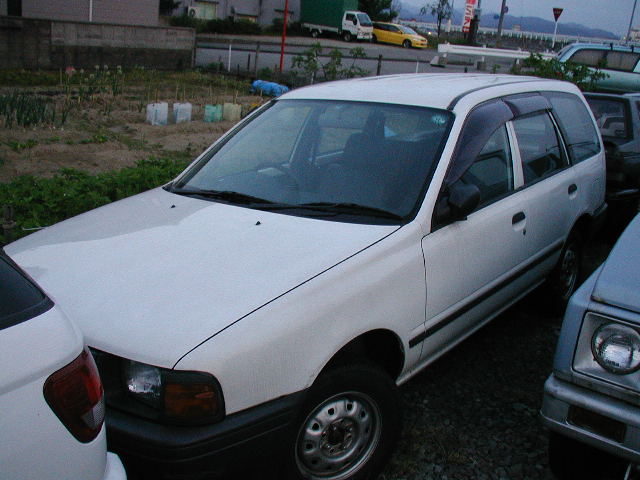 1999 Nissan AD Wagon For Sale