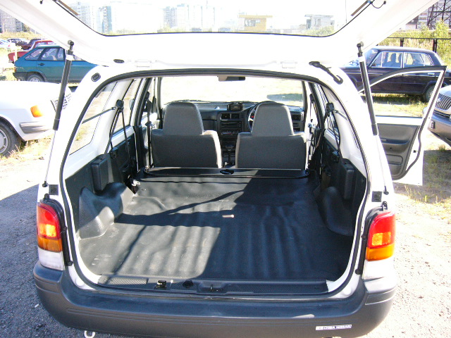 1999 Nissan AD Wagon For Sale